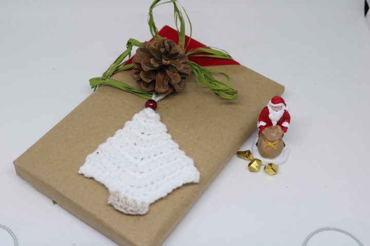 Torta Albero Di Natale 3d.Albero Di Natale Uncinetto Crochet Schema Gratis Tutorial